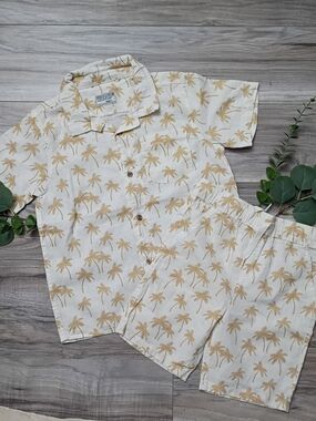 Free Planet Kids Matching Set White with Tan Palm Print